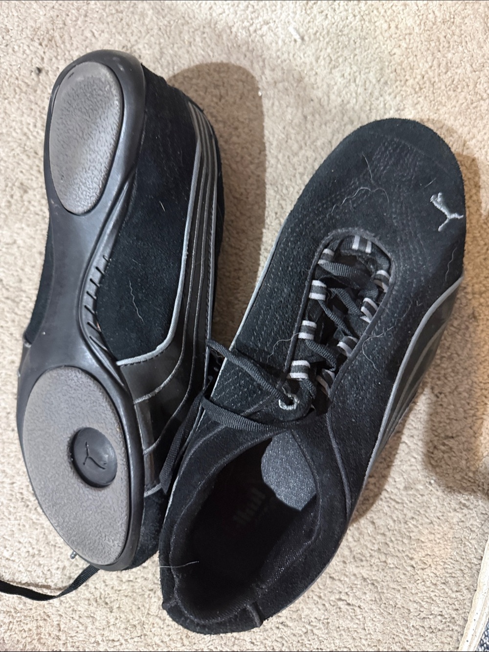Puma Men’s Black Suede Sneakers with Gray Detailing